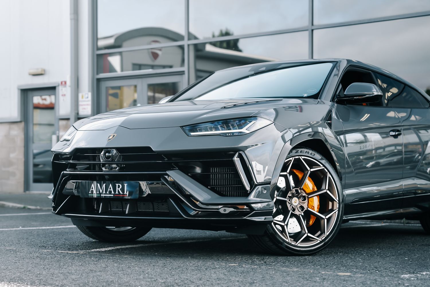 Lamborghini Urus Performante
