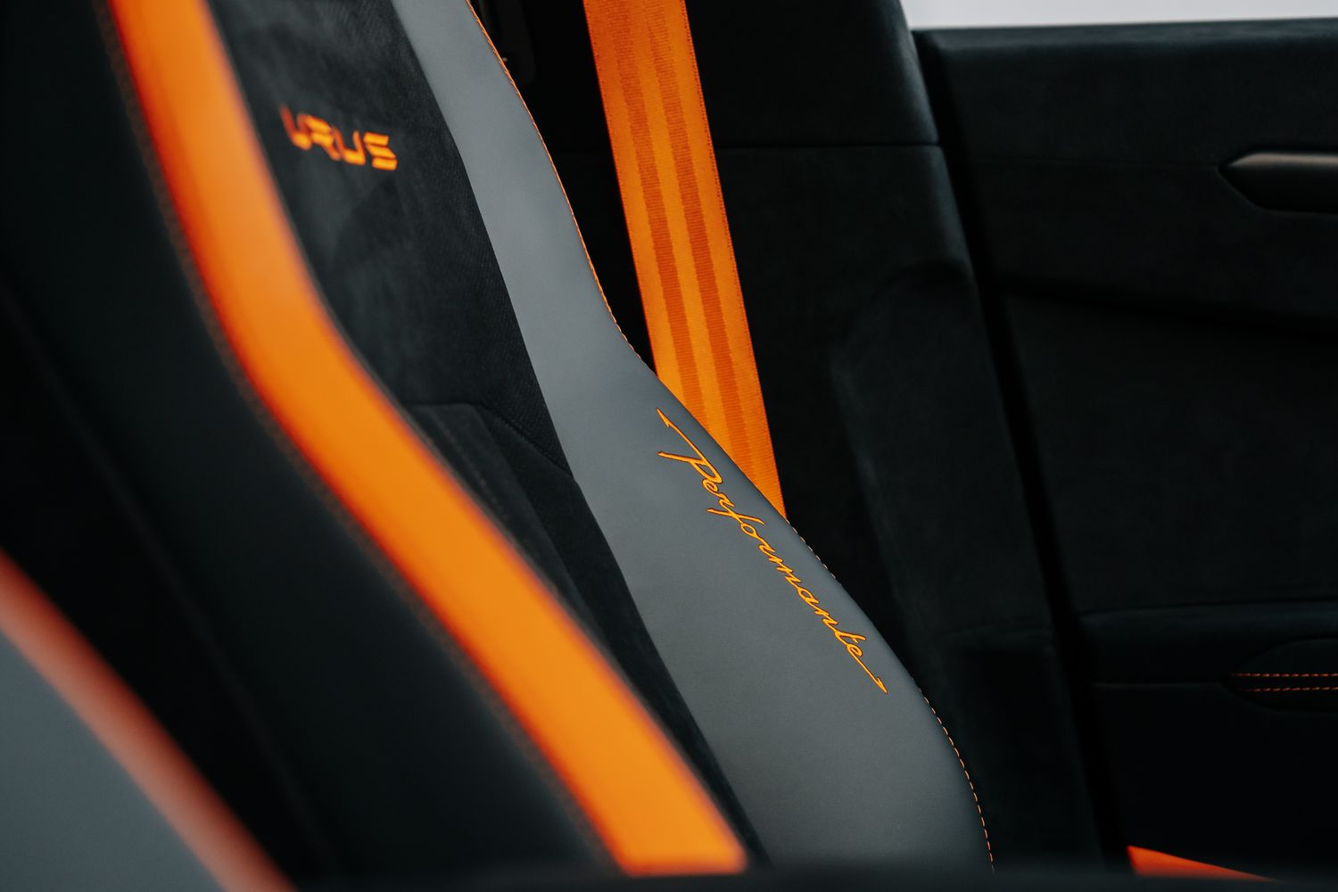 Lamborghini Urus Performante