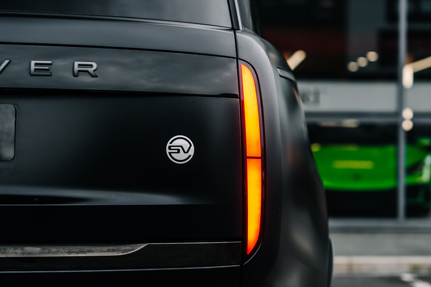 Land Rover Range Rover SV P530 LWB