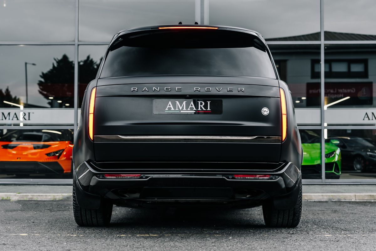 Land Rover Range Rover SV P530 LWB