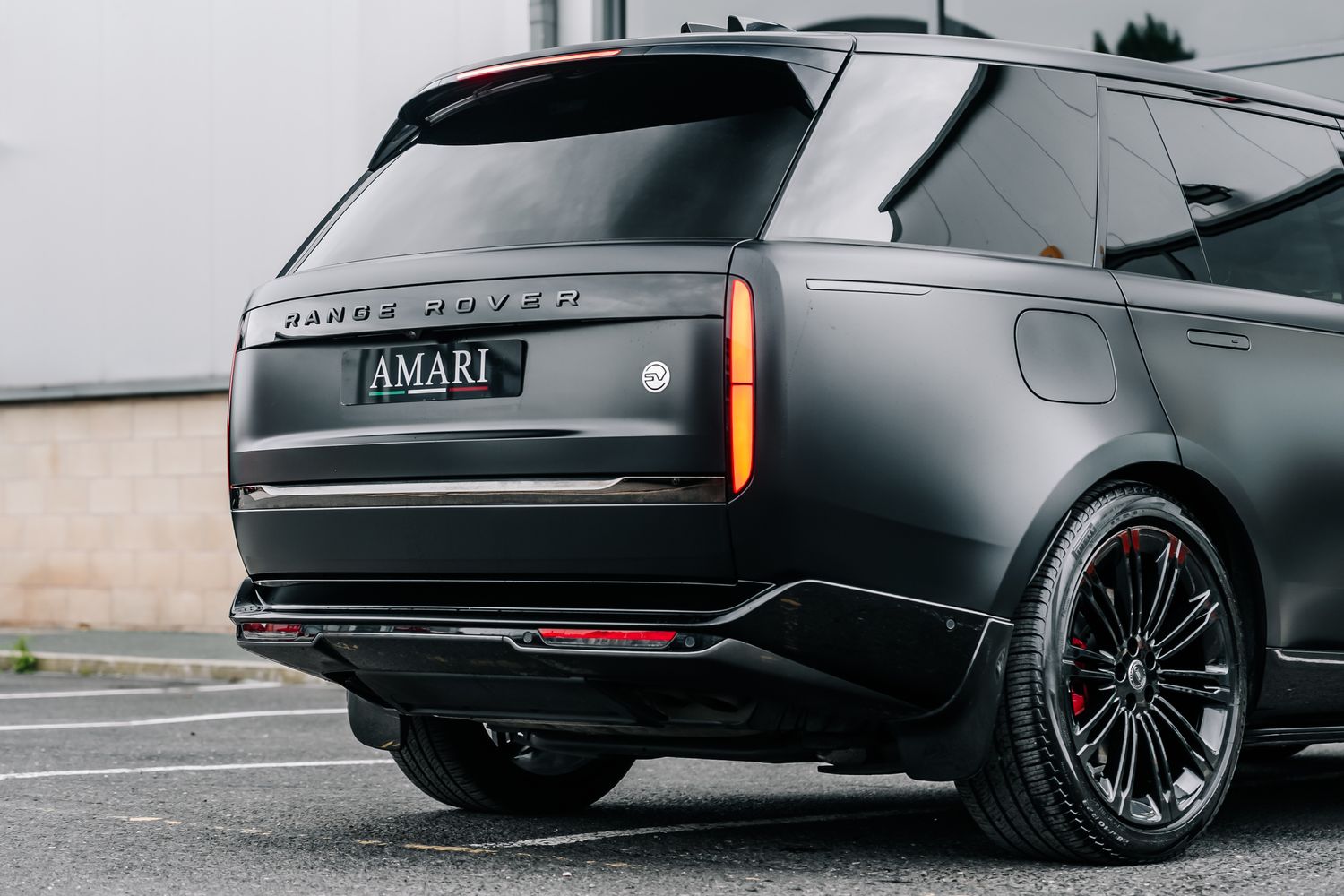 Land Rover Range Rover SV P530 LWB