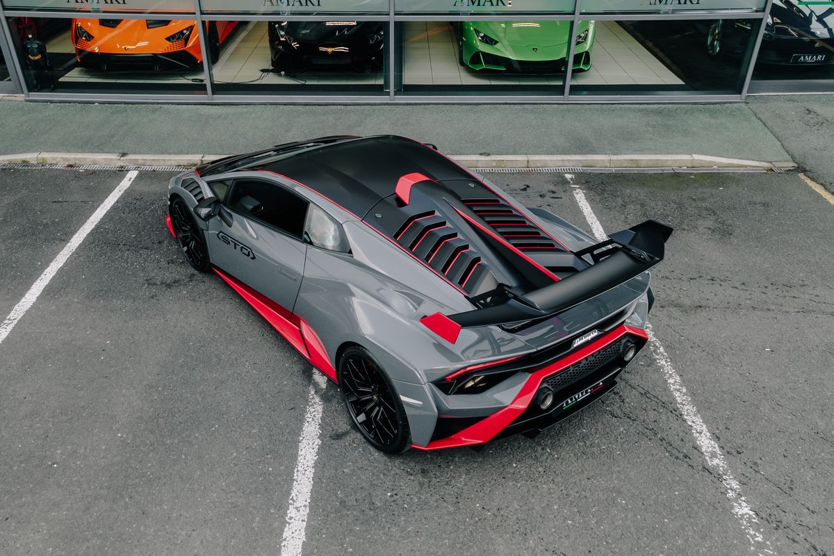 Lamborghini Huracan STO
