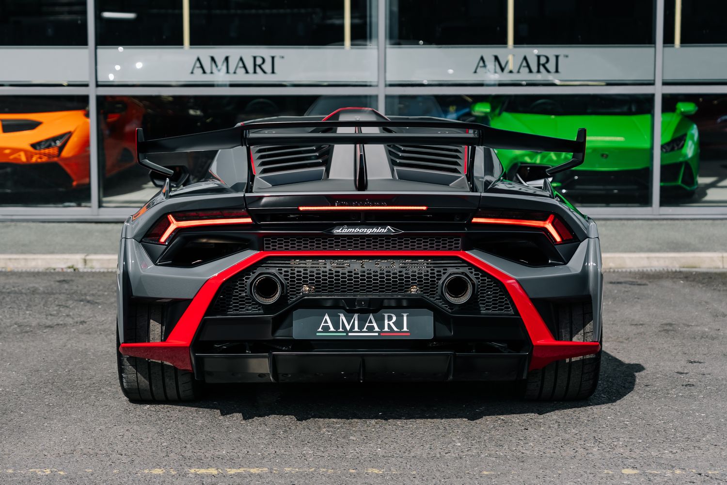 Lamborghini Huracan STO