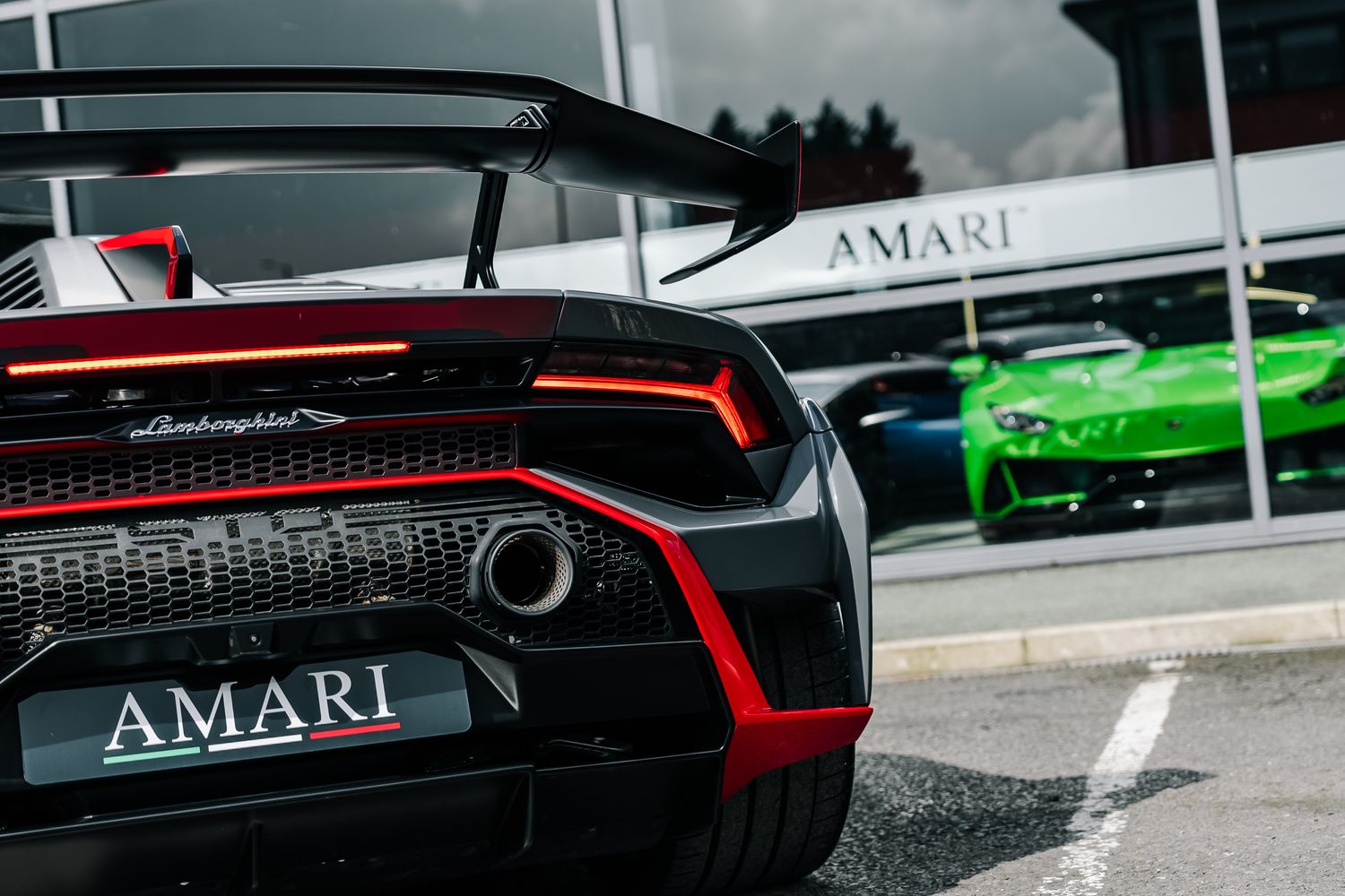 Lamborghini Huracan STO