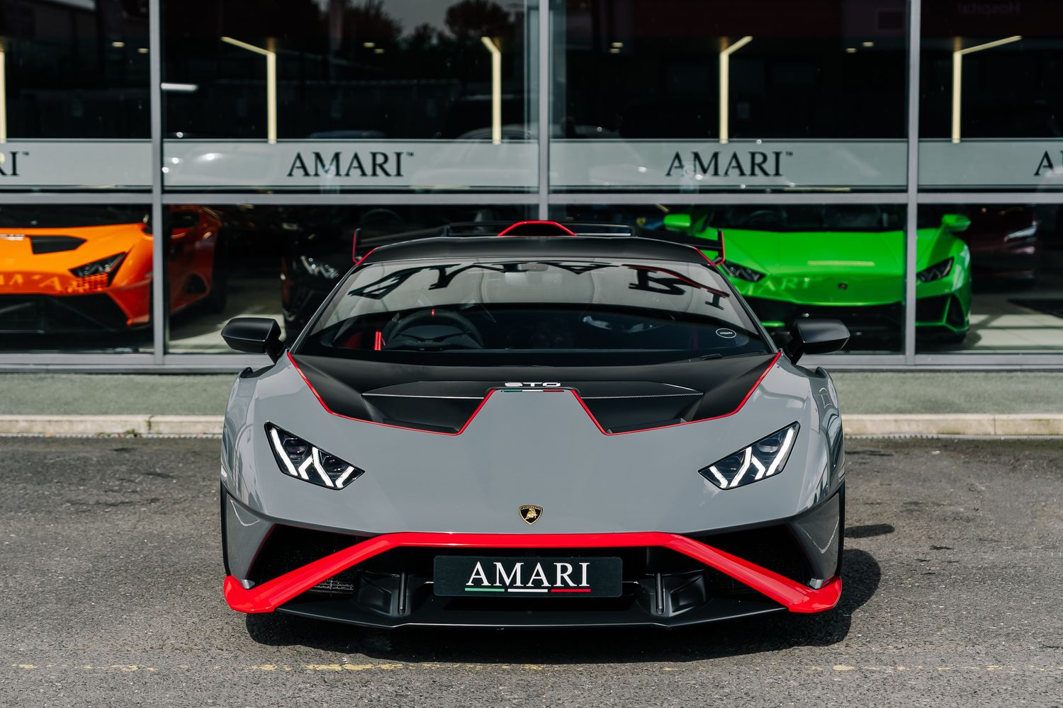 Lamborghini Huracan STO