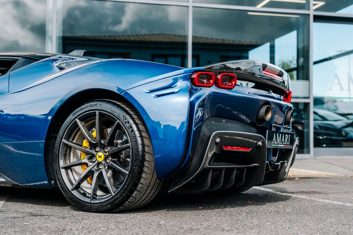 FERRARI SF90 ASSETTO FIORANO ASSETTO FIORANO
