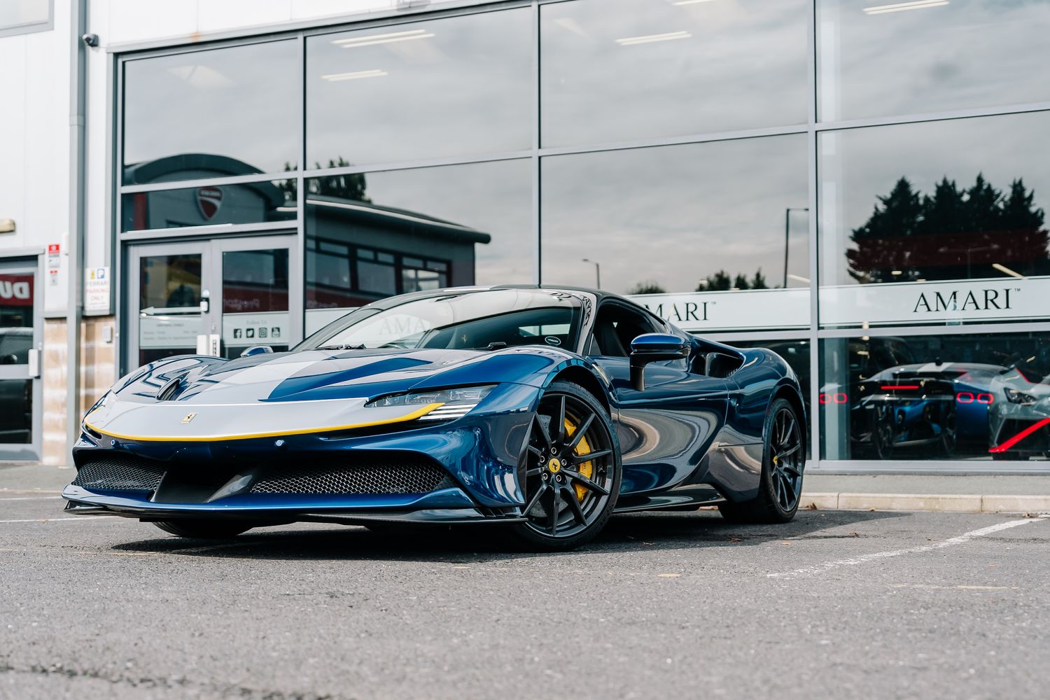 Ferrari SF90 Assetto Fiorano