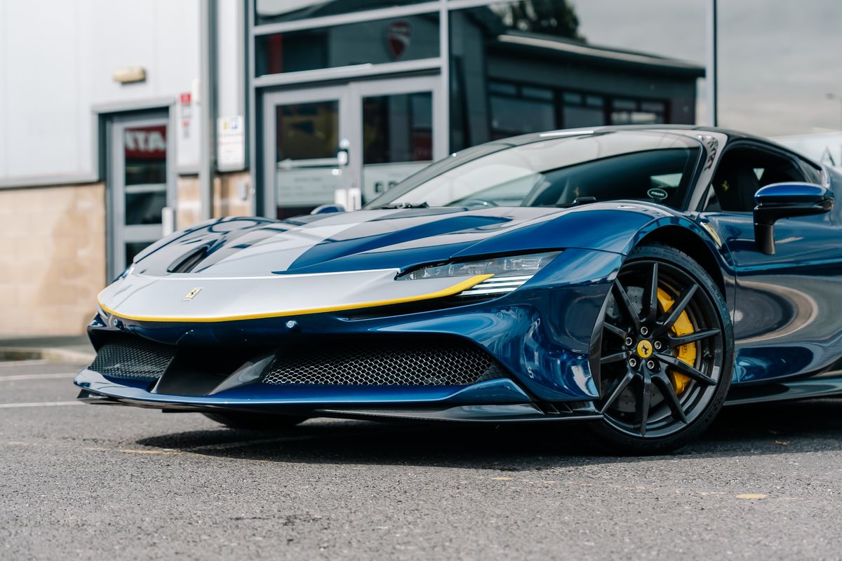 FERRARI SF90 ASSETTO FIORANO ASSETTO FIORANO