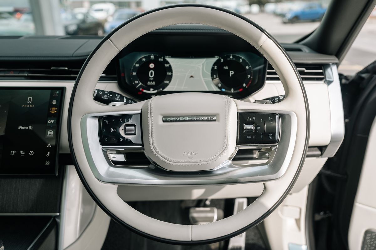 Land Rover Range Rover Autobiography 4.4 P530 V8 MHEV