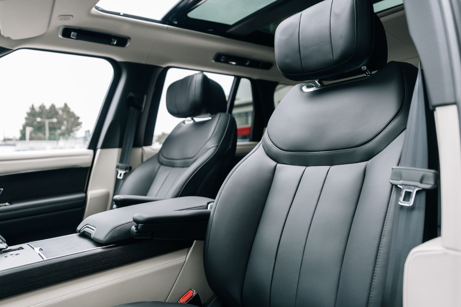 Land Rover Range Rover Autobiography 4.4 P530 V8 MHEV