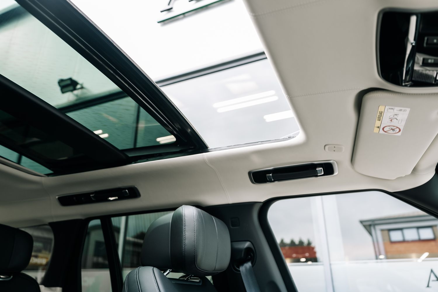 Land Rover Range Rover Autobiography 4.4 P530 V8 MHEV