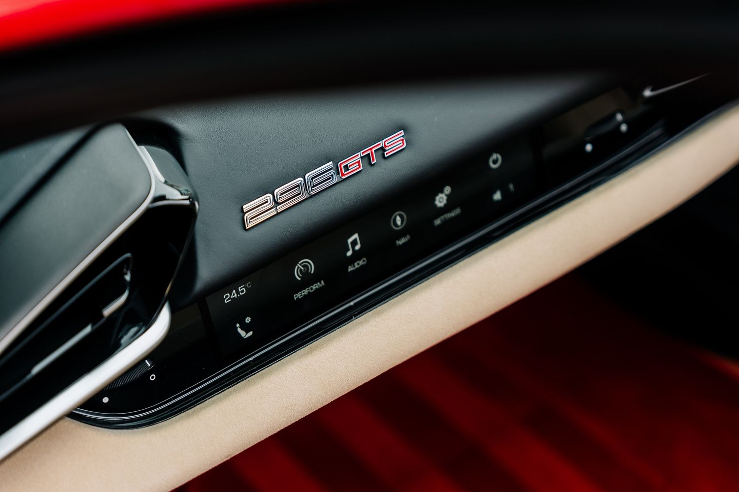 Ferrari 296 GTS