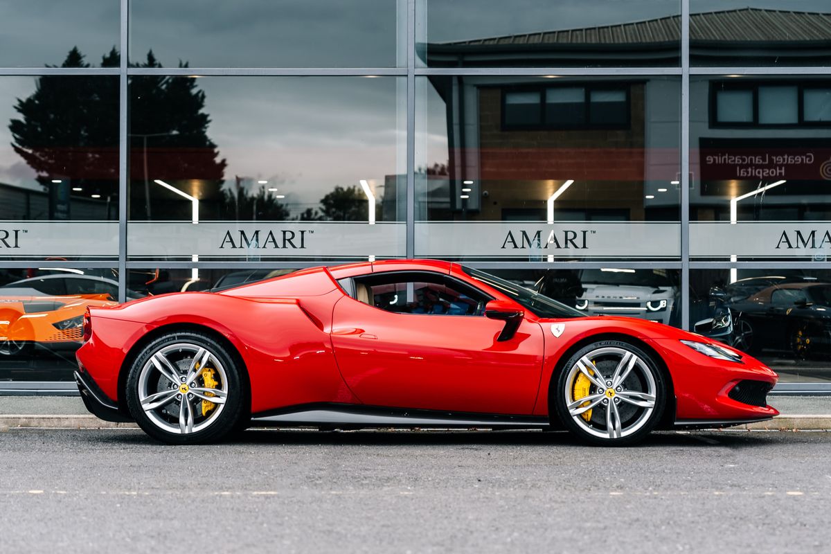 Ferrari 296 GTS