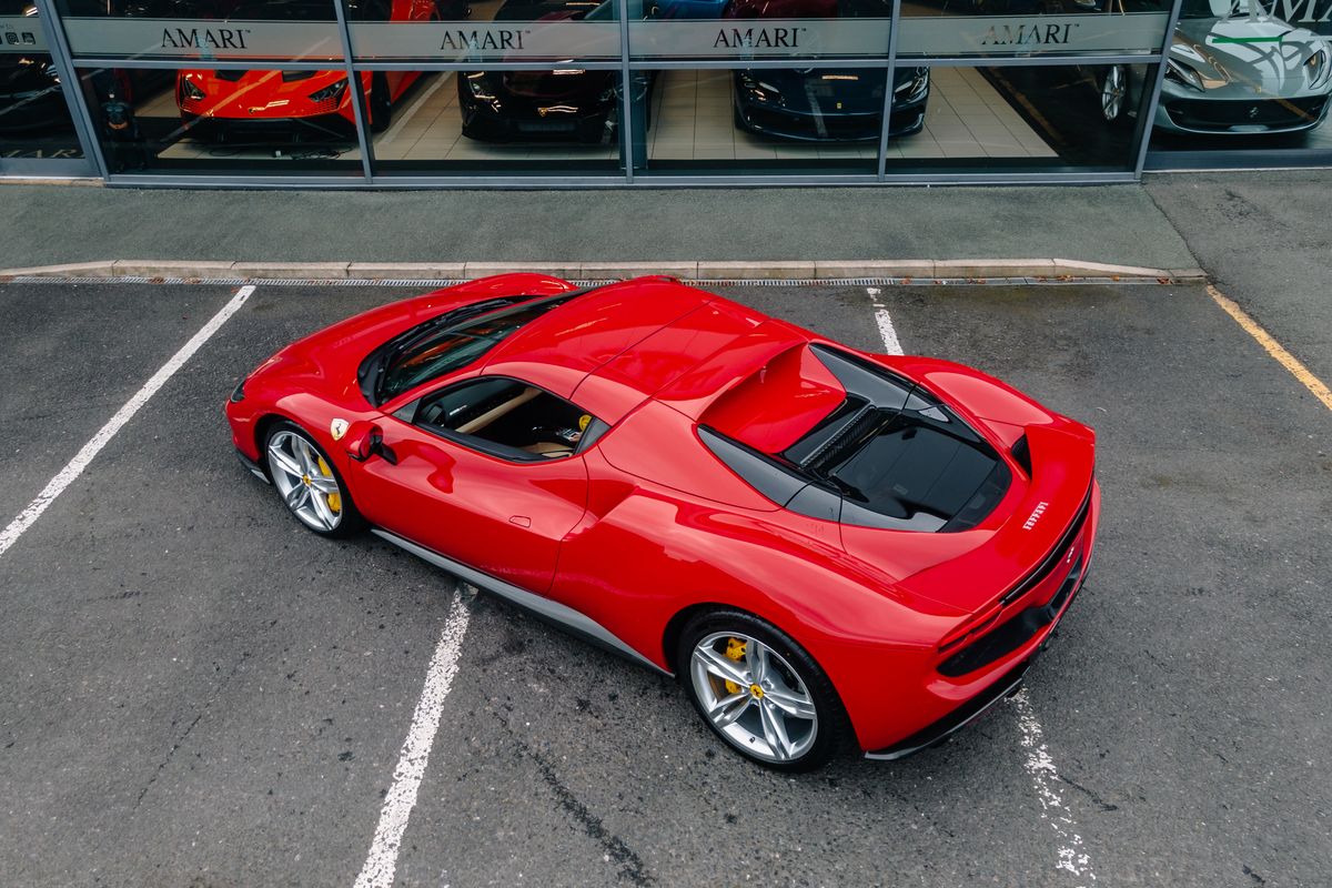 Ferrari 296 GTS