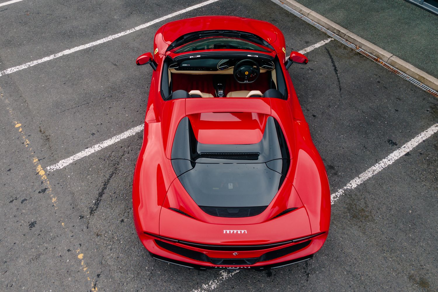 Ferrari 296 GTS
