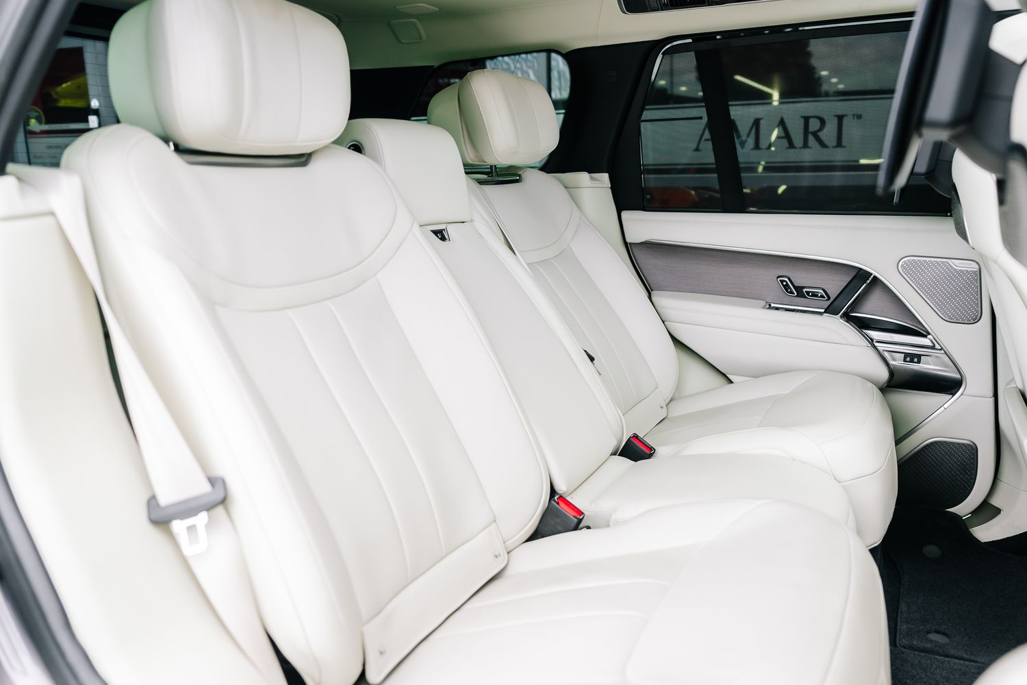 Land Rover Range Rover First Edition 4.4 P530