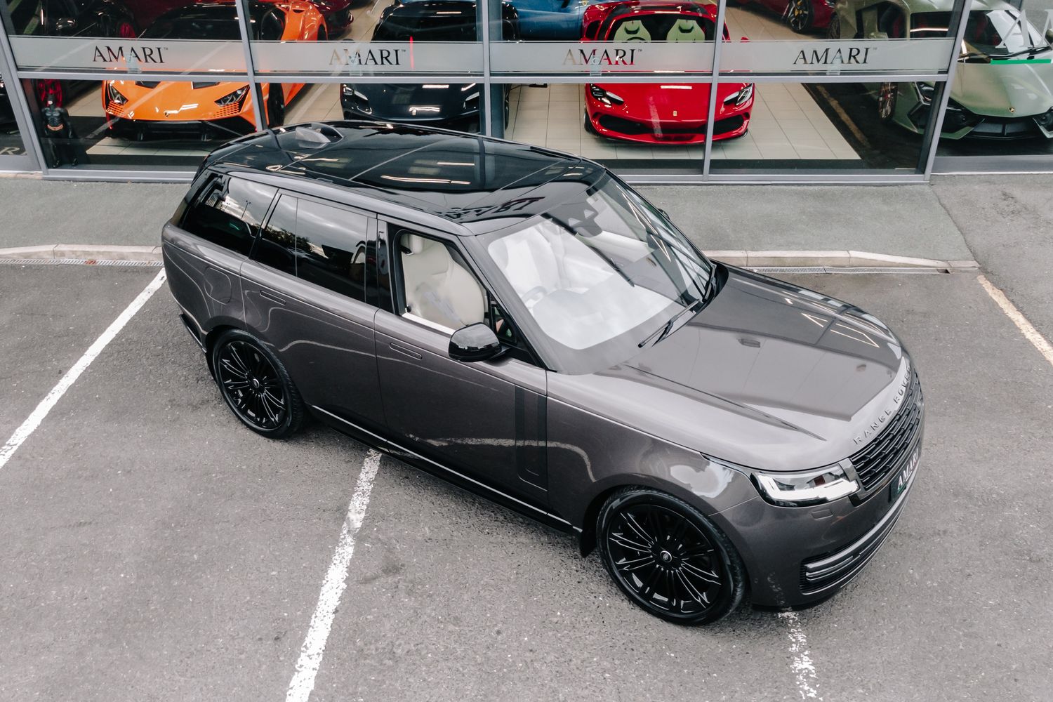 Land Rover Range Rover First Edition 4.4 P530