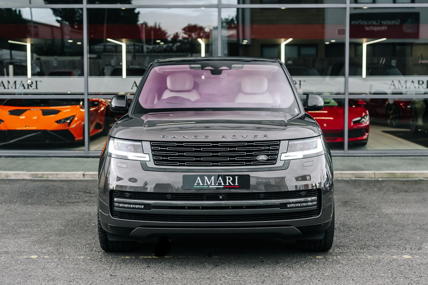 Land Rover Range Rover First Edition 4.4 P530