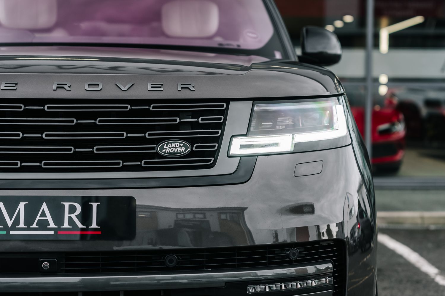 Land Rover Range Rover First Edition 4.4 P530