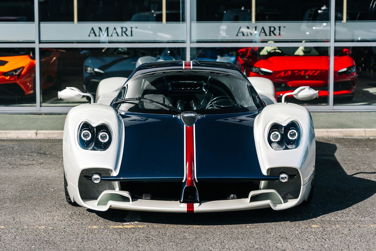 Pagani Utopia