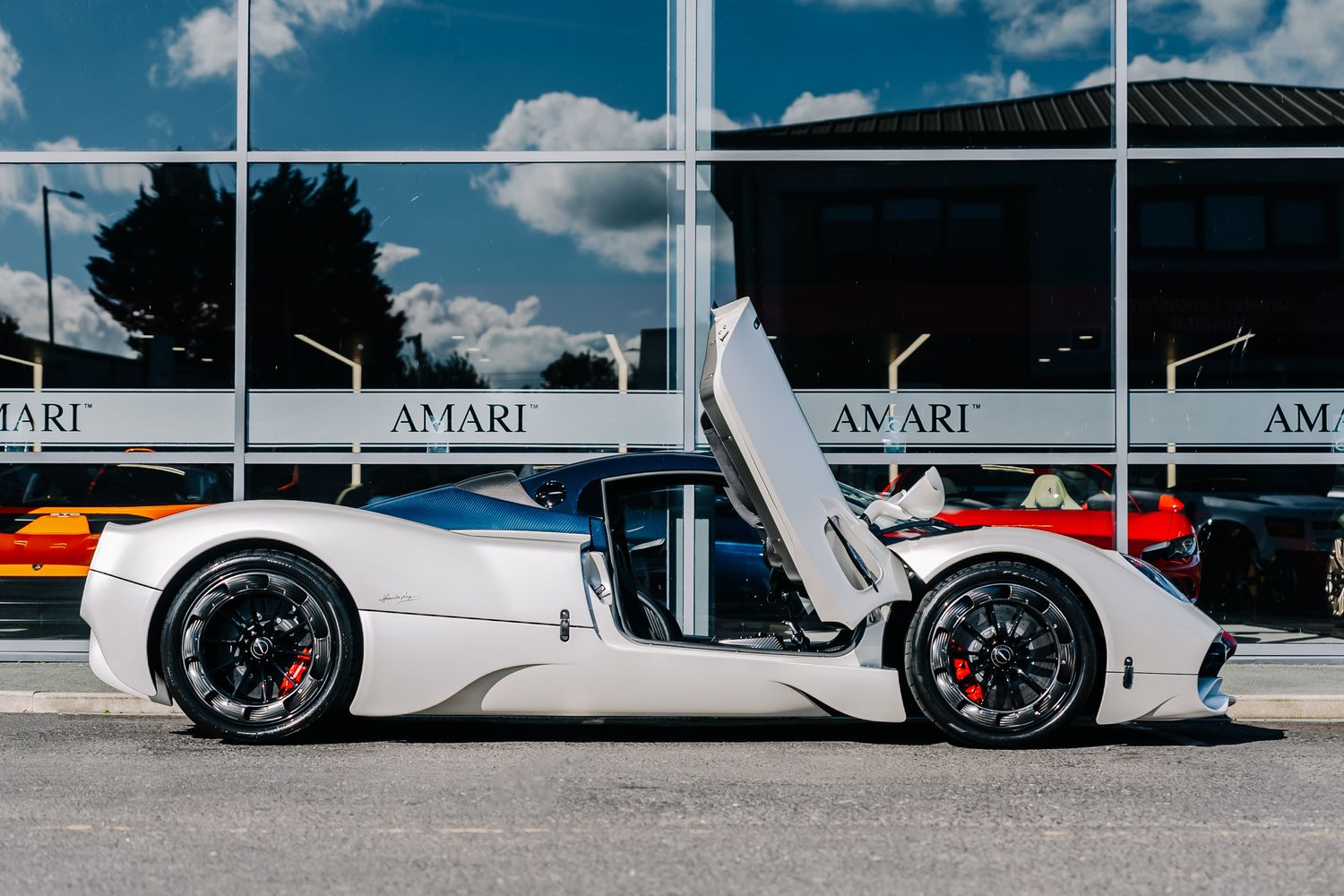 Pagani Utopia