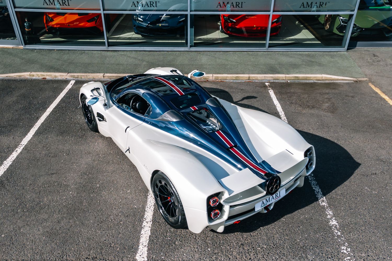Pagani Utopia