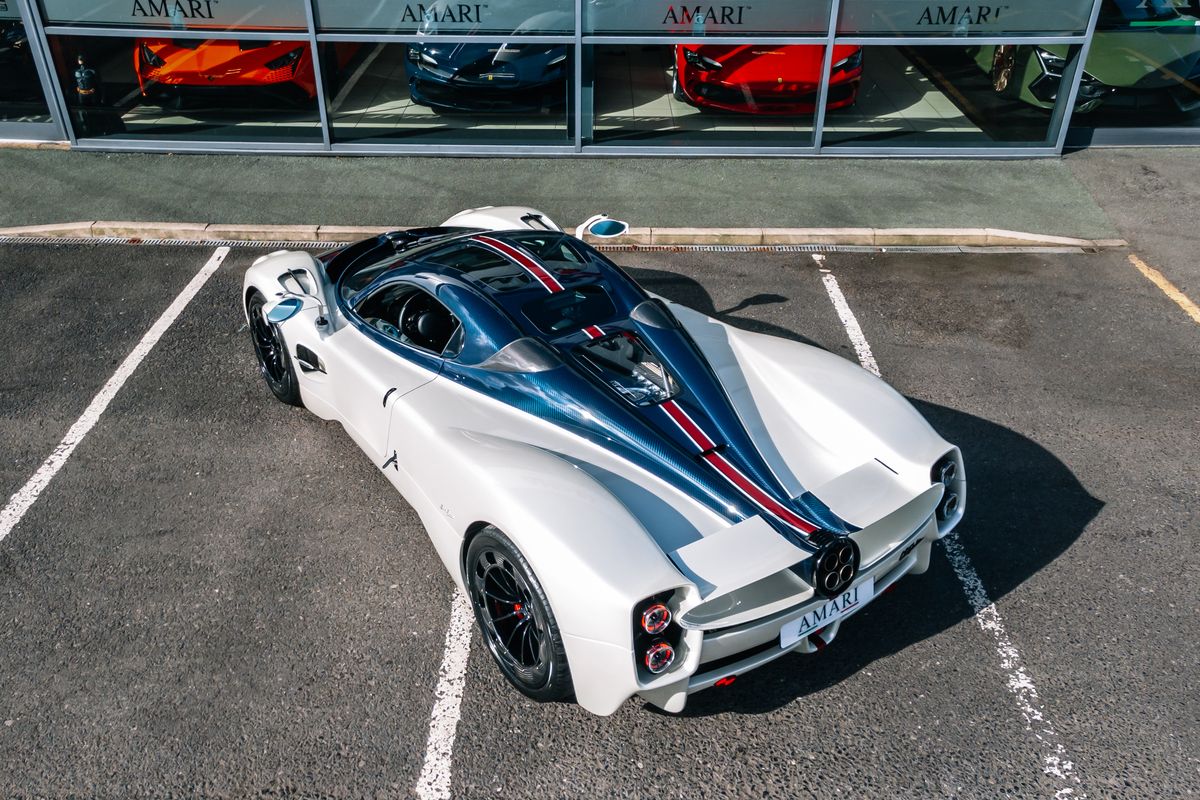 Pagani Utopia