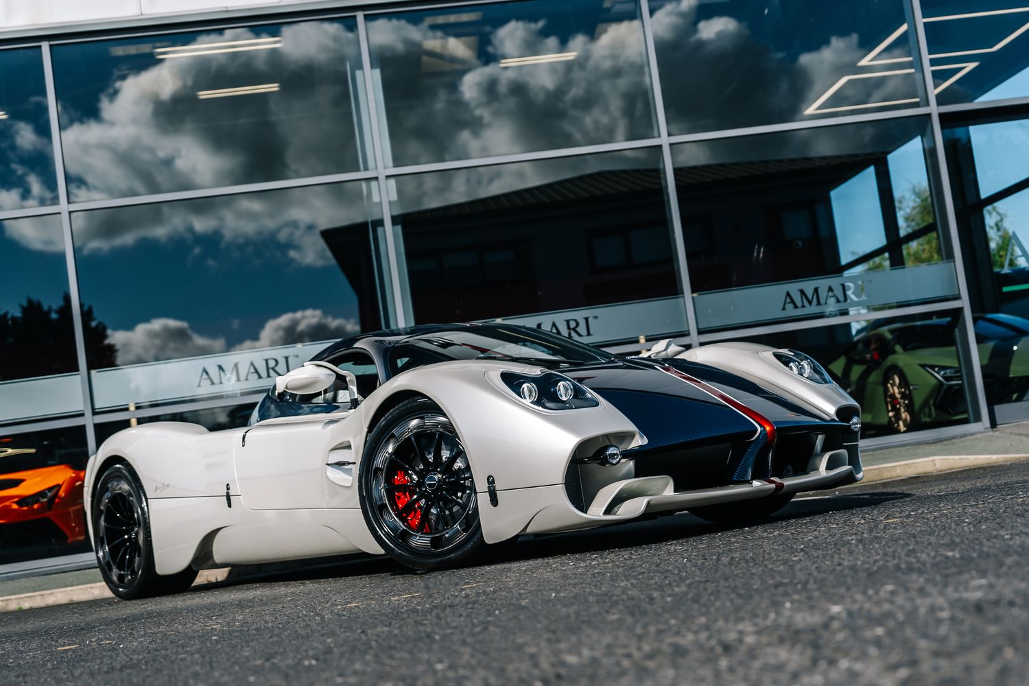Pagani Utopia