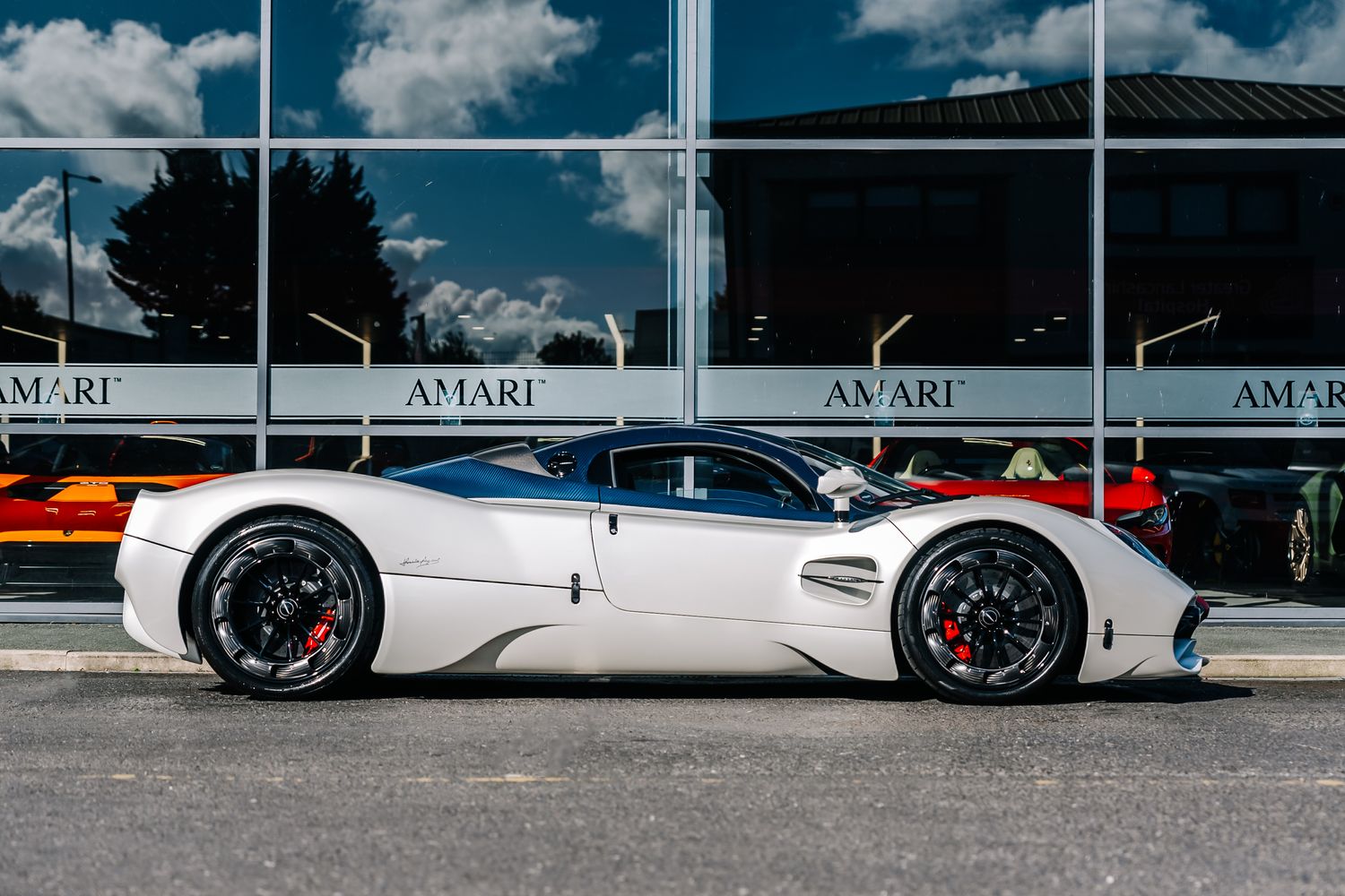 Pagani Utopia