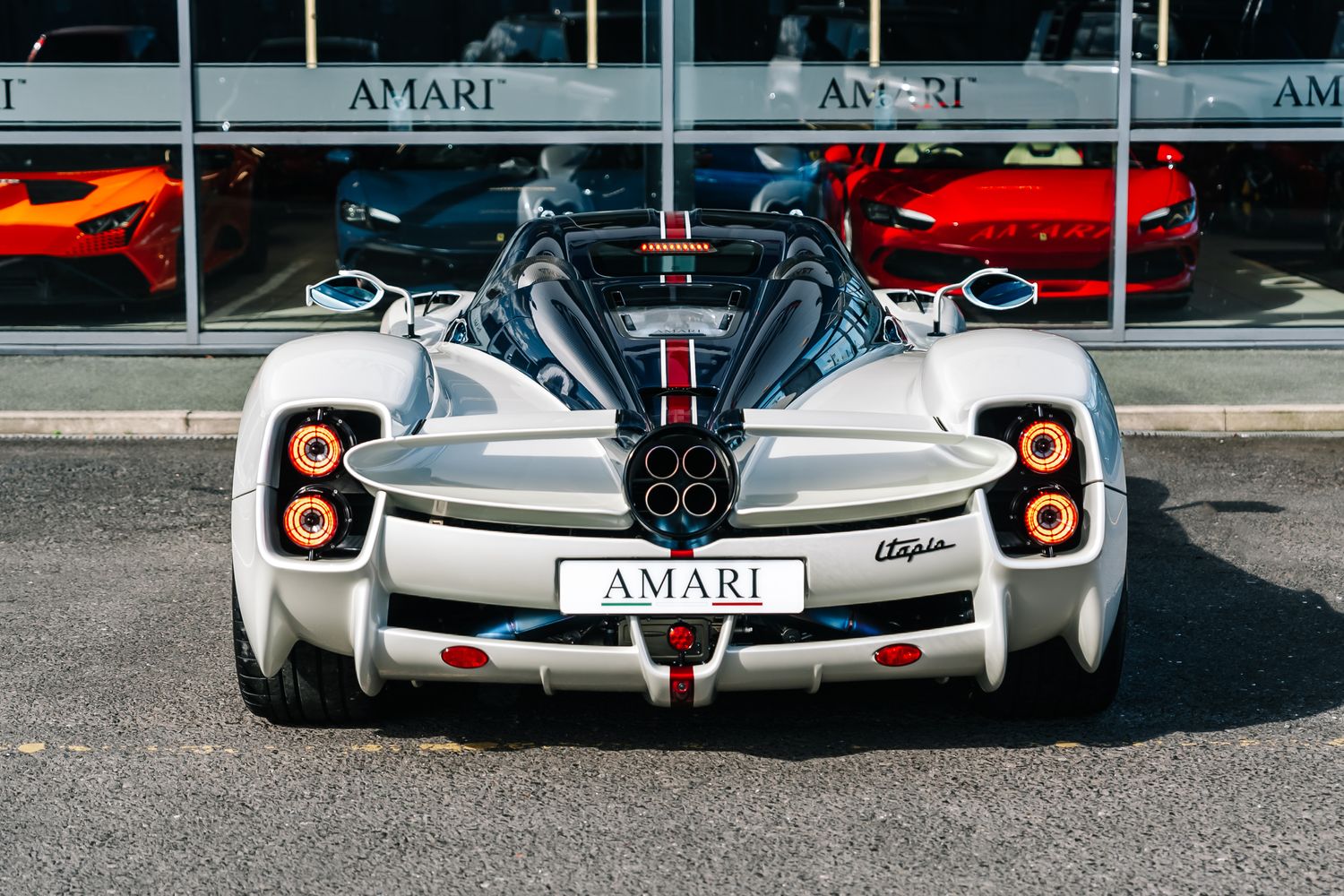 Pagani Utopia