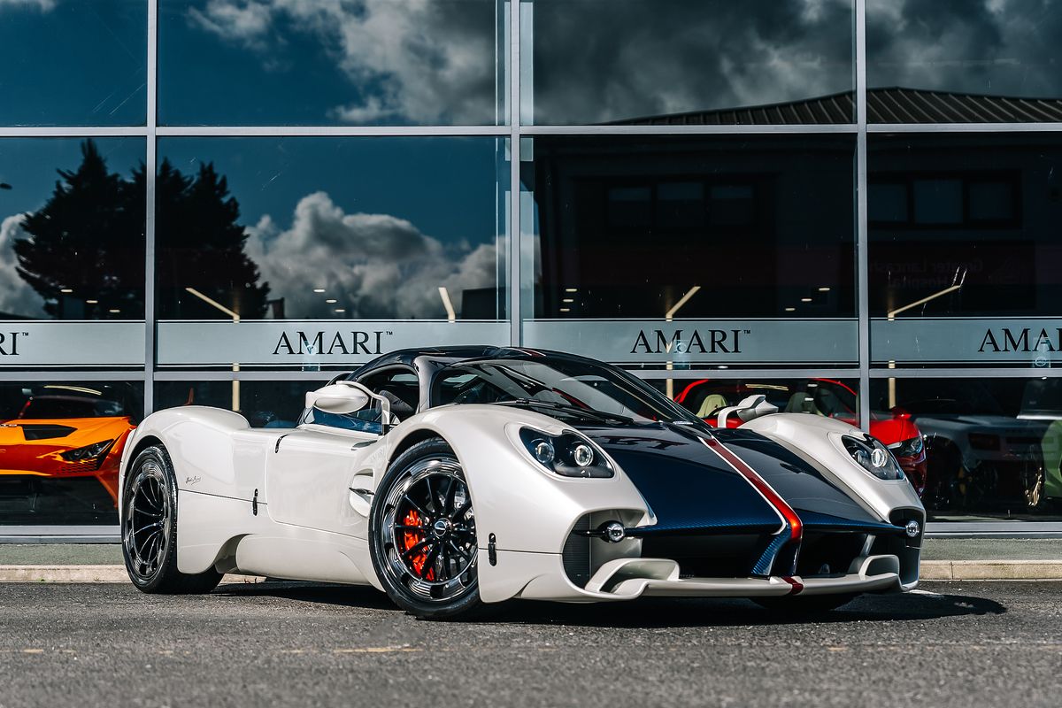 Pagani Utopia