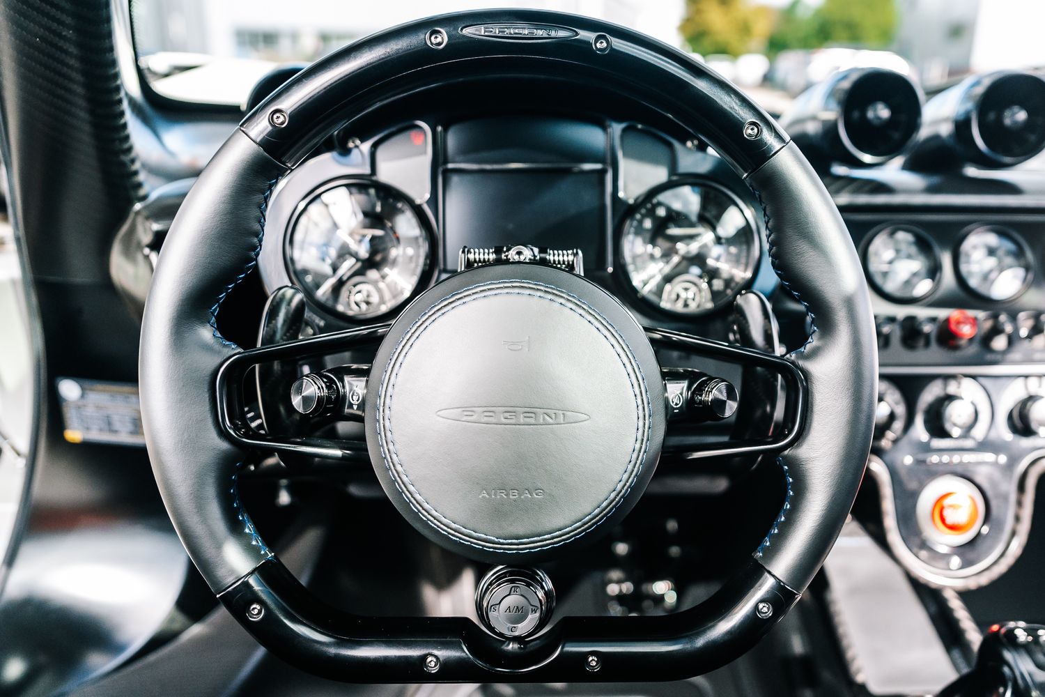 Pagani Utopia