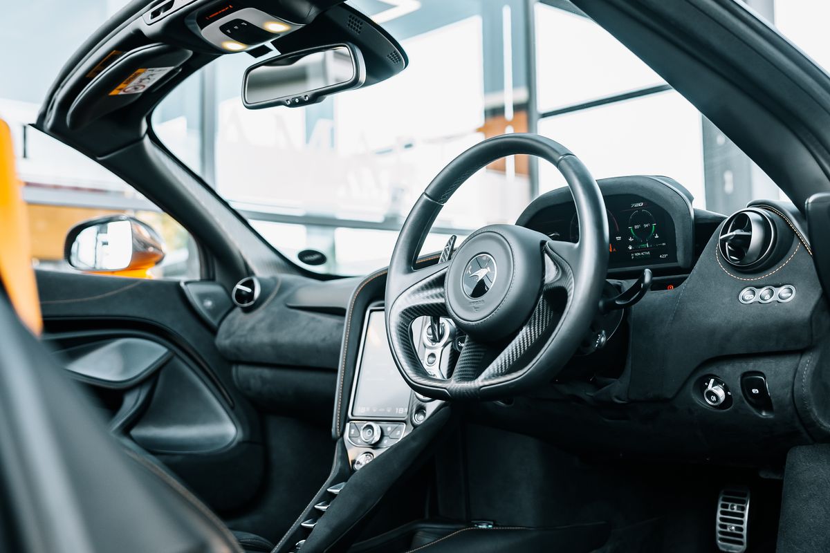 MCLAREN 720S SPIDER PERFORMANCE V8