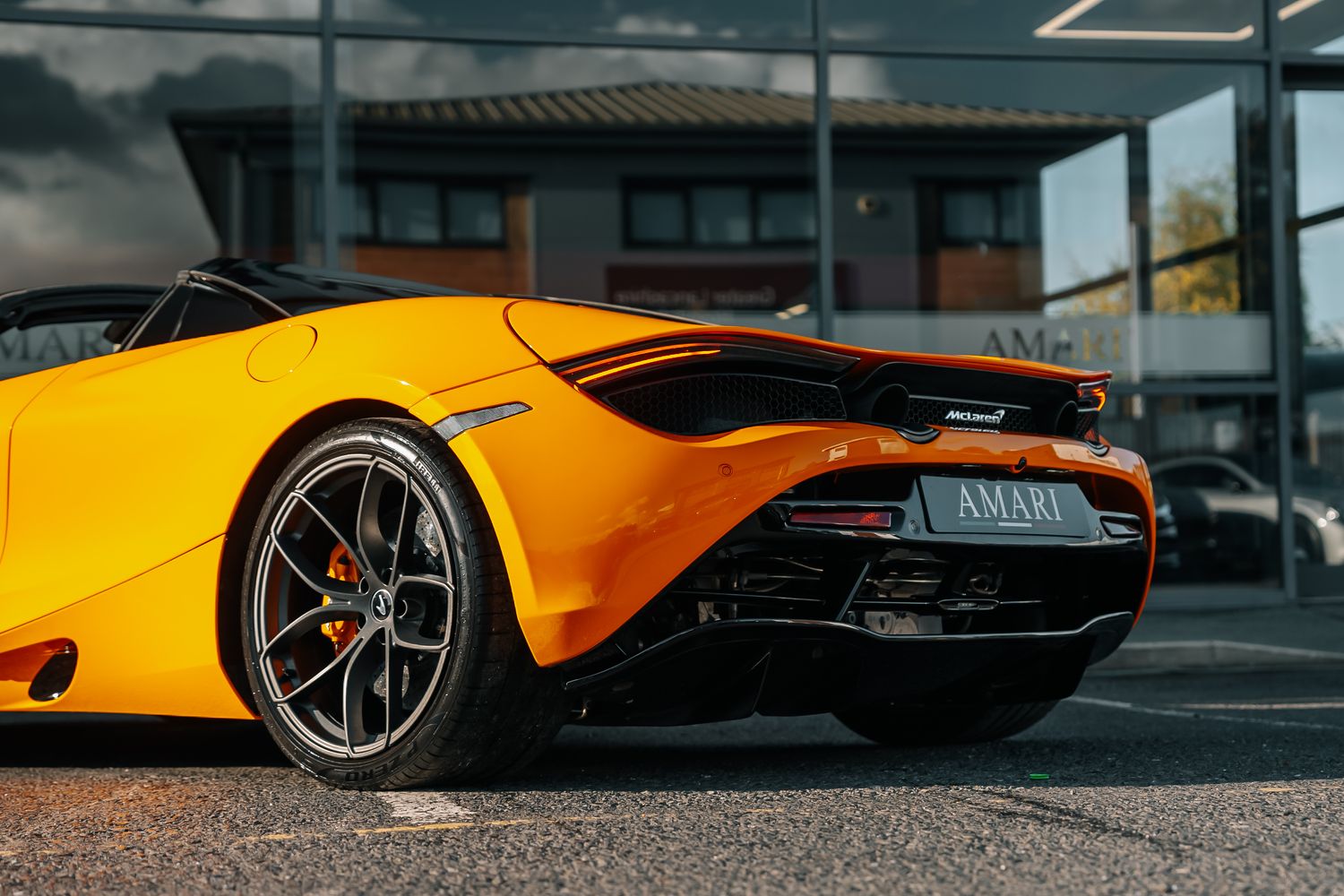 McLaren 720S Spider Performance V8