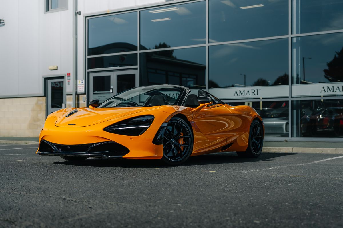 MCLAREN 720S SPIDER PERFORMANCE V8