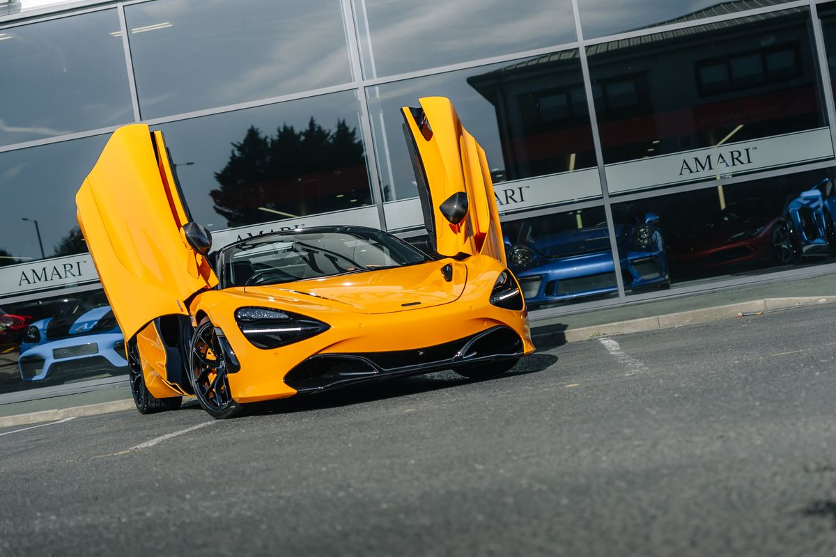 MCLAREN 720S SPIDER PERFORMANCE V8
