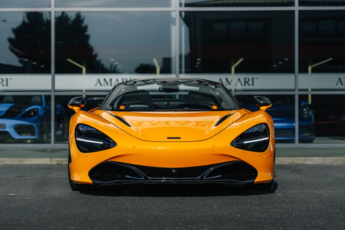 MCLAREN 720S SPIDER PERFORMANCE V8