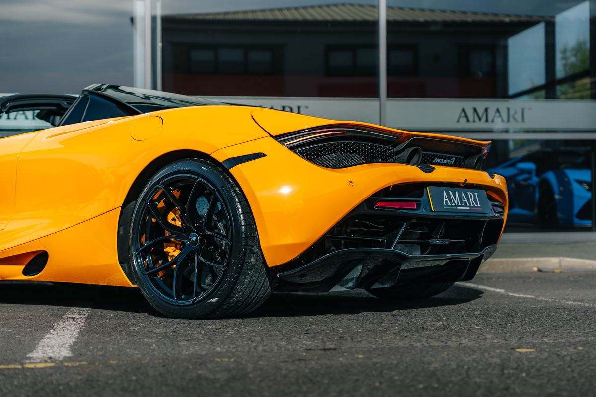 MCLAREN 720S SPIDER PERFORMANCE V8