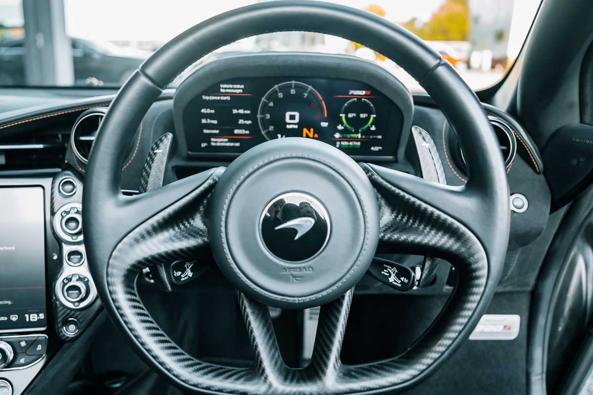 MCLAREN 720S SPIDER PERFORMANCE V8