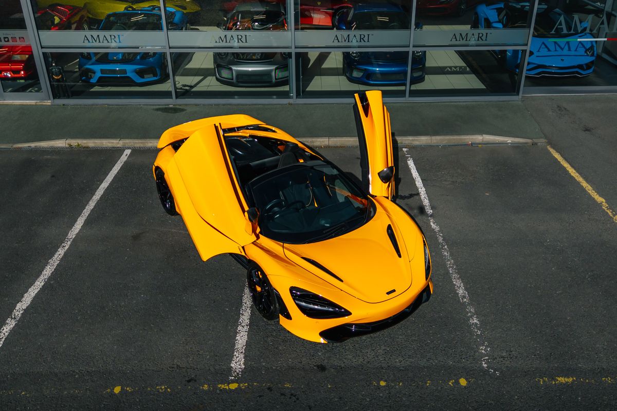MCLAREN 720S SPIDER PERFORMANCE V8