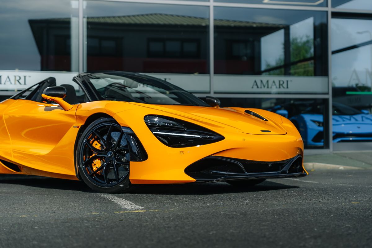 MCLAREN 720S SPIDER PERFORMANCE V8