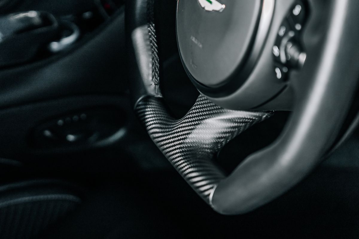Aston Martin DBS Superleggera 770 Ultimate
