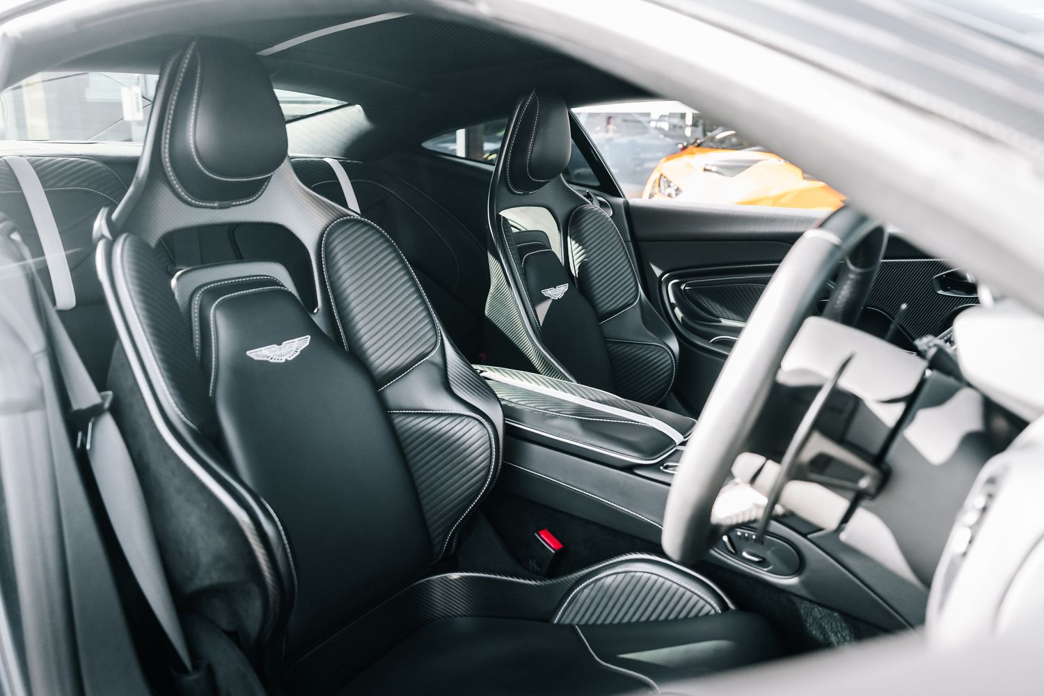 Aston Martin DBS Superleggera 770 Ultimate