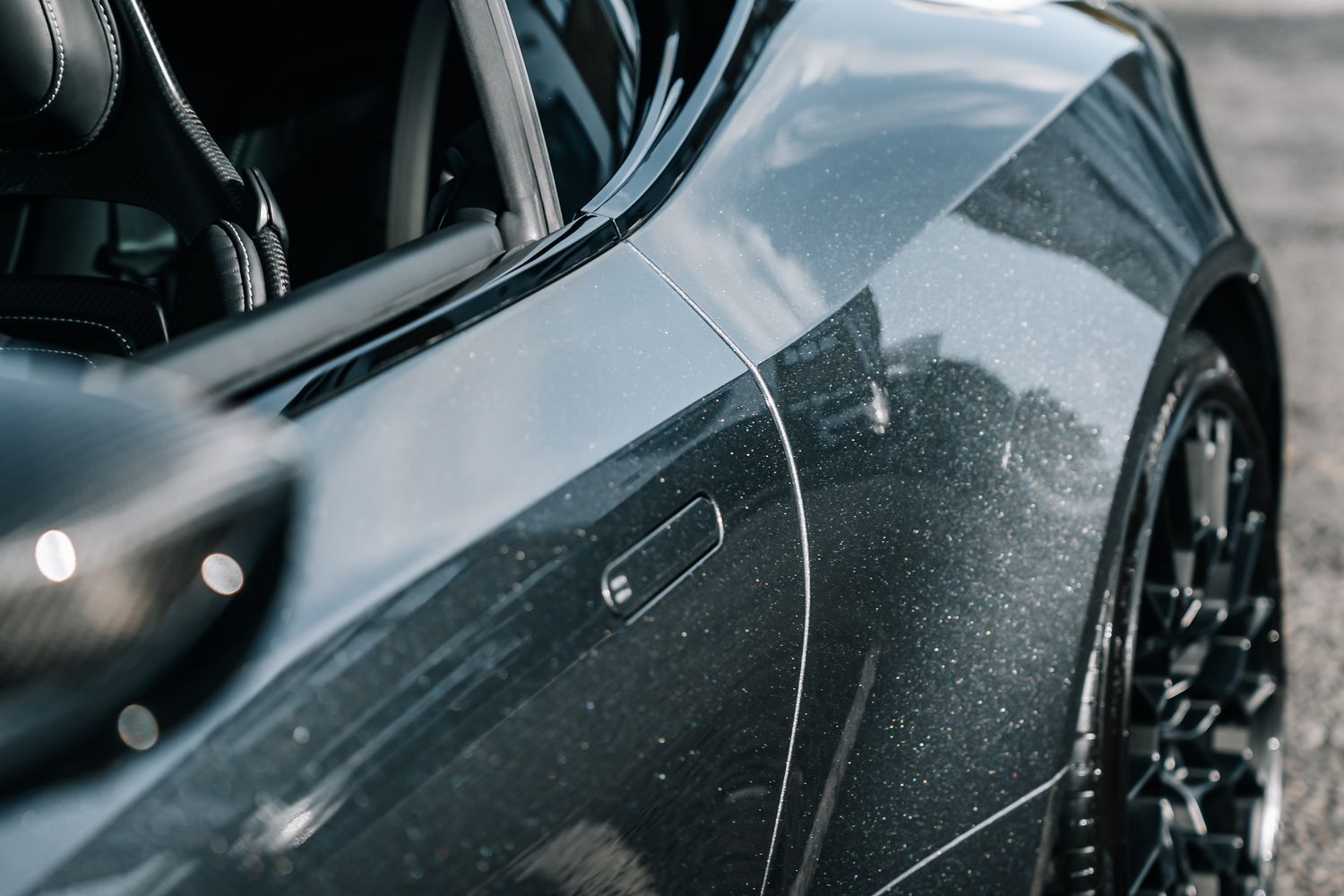 Aston Martin DBS Superleggera 770 Ultimate