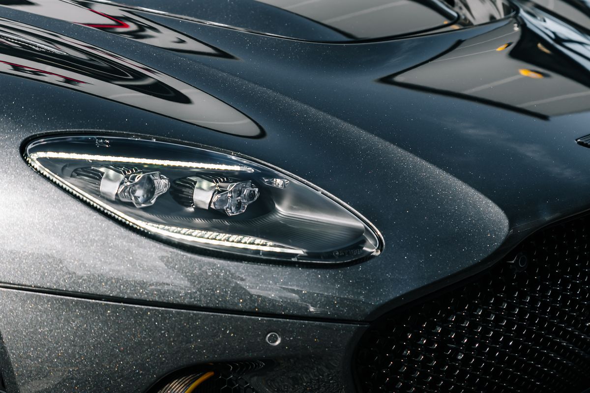 Aston Martin DBS Superleggera 770 Ultimate