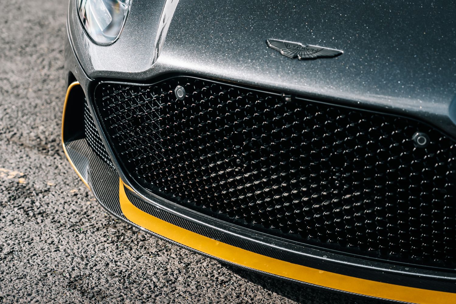 Aston Martin DBS Superleggera 770 Ultimate
