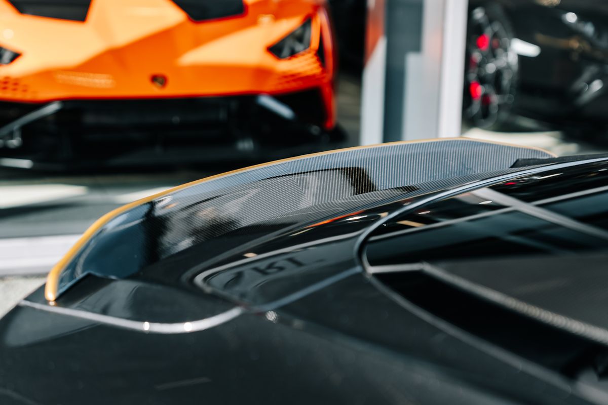 Aston Martin DBS Superleggera 770 Ultimate