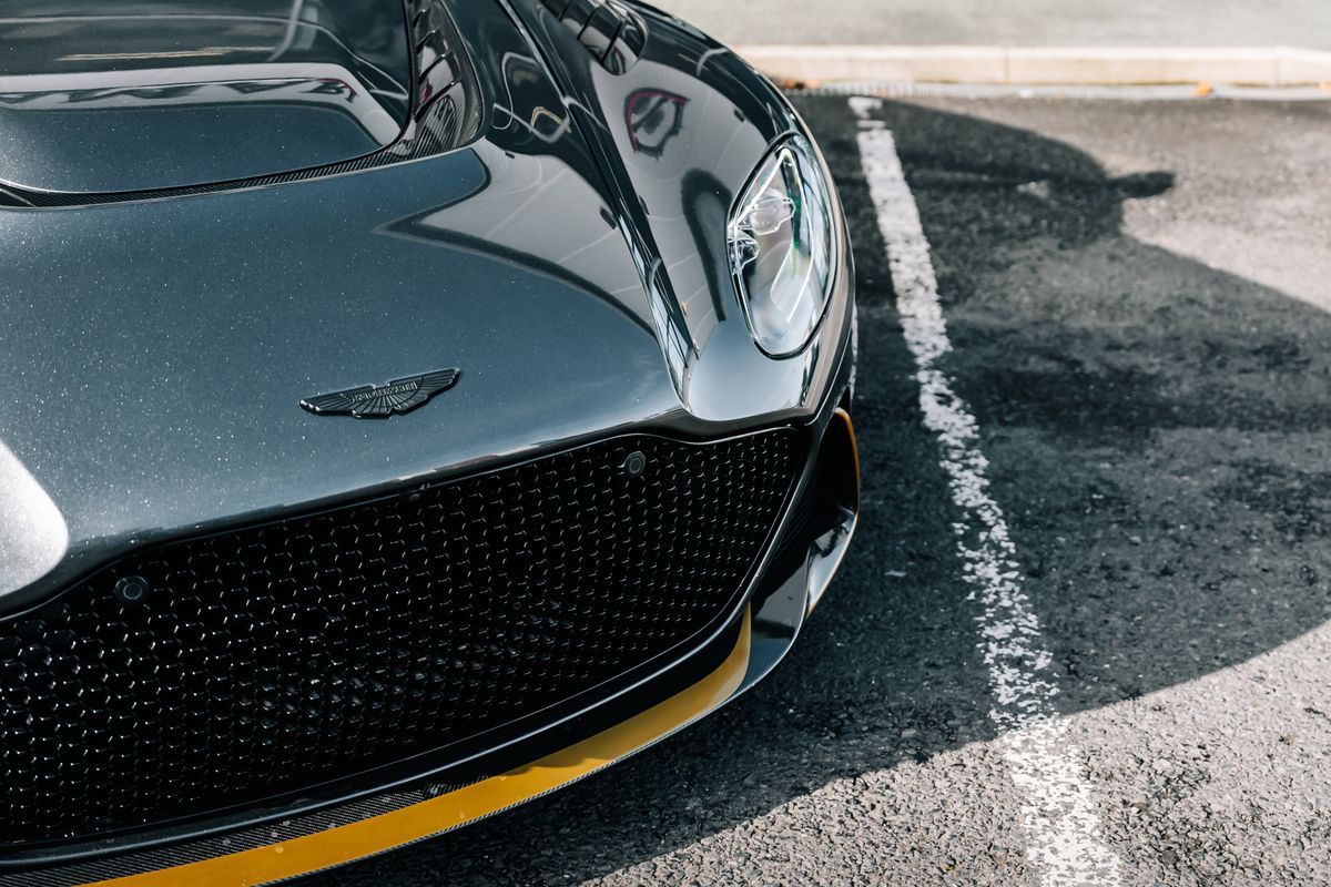 Aston Martin DBS Superleggera 770 Ultimate