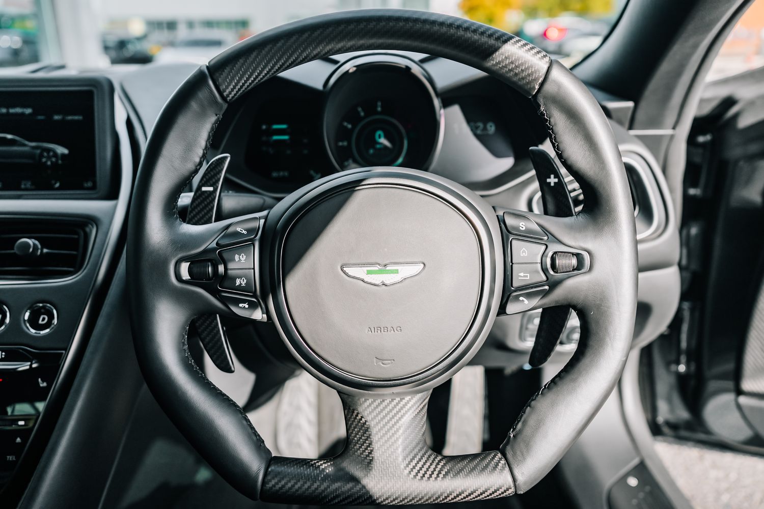 Aston Martin DBS Superleggera 770 Ultimate