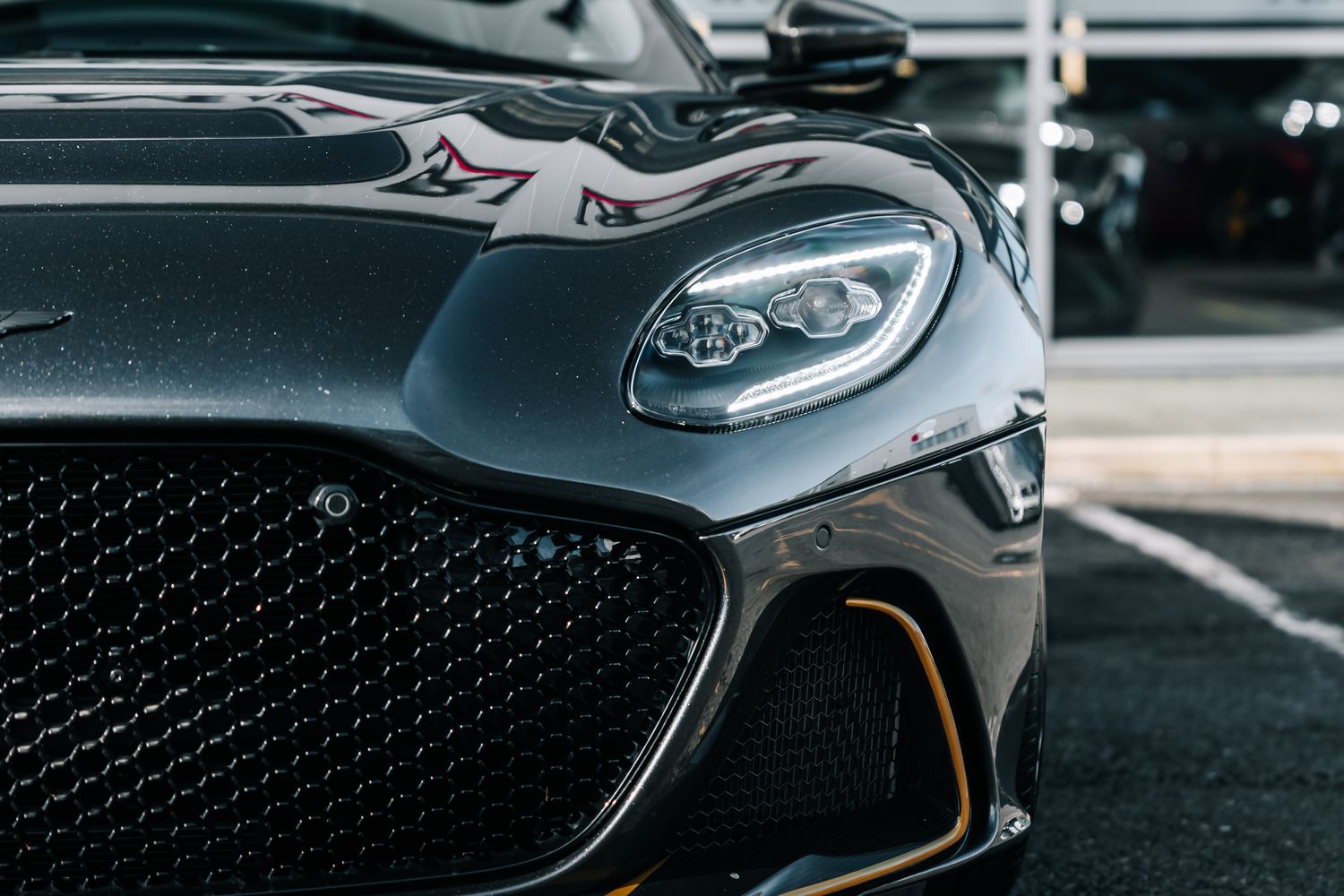 Aston Martin DBS Superleggera 770 Ultimate